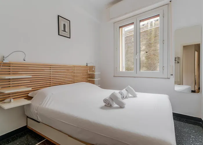 Guesthost - Discover Bright * جنوة