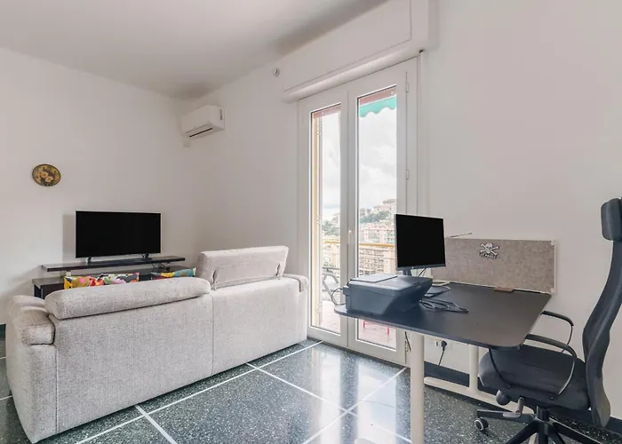 Guesthost - Discover Bright Genova